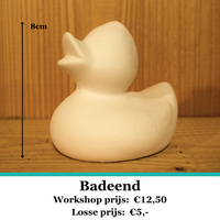 Badeend van keramiek om zelf te schilderen. Workshop prijs: €12,50. Losse Prijs: €5,-